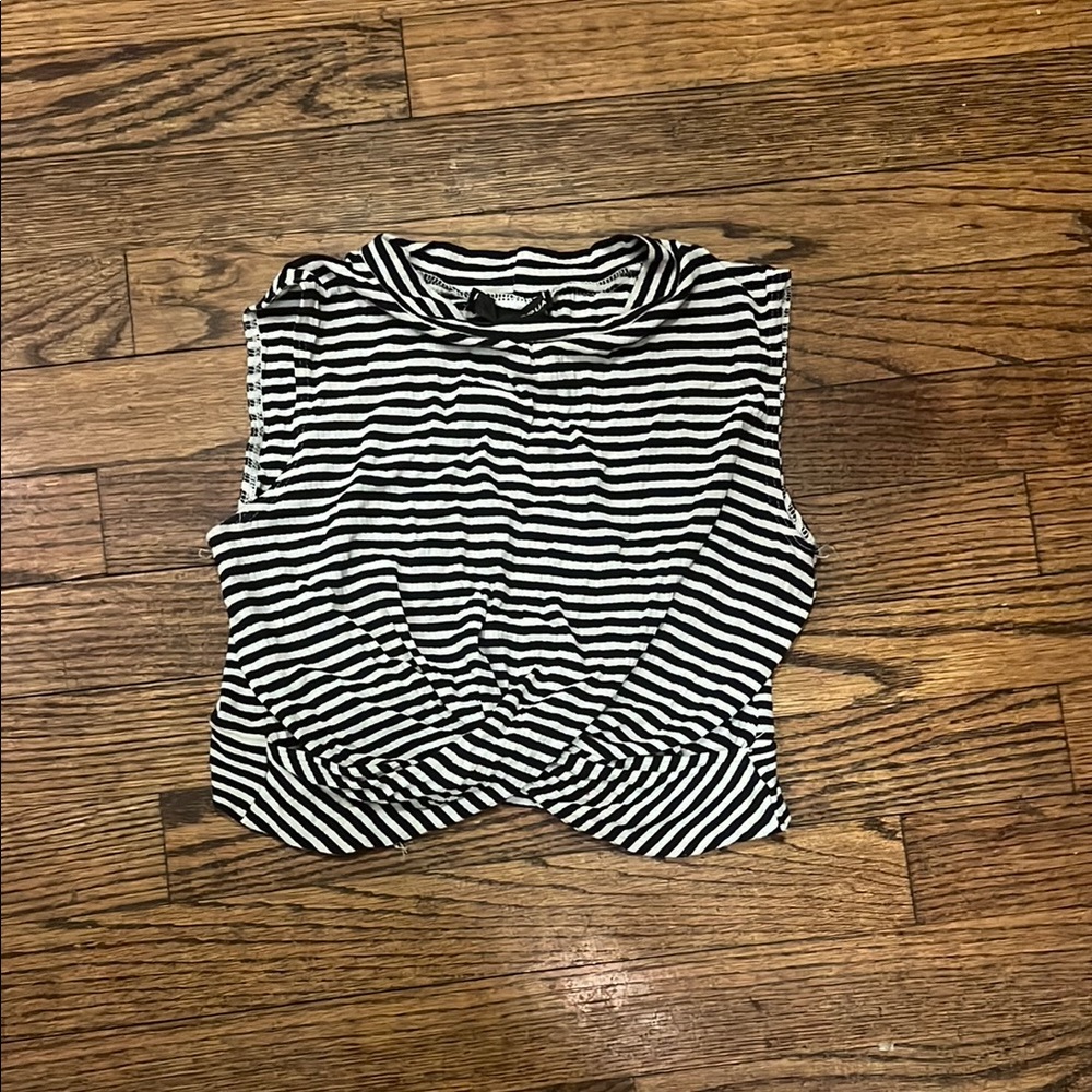 Cropped Stripe Top